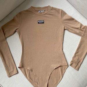 neutral Adidas crewneck bodysuit!! Size S